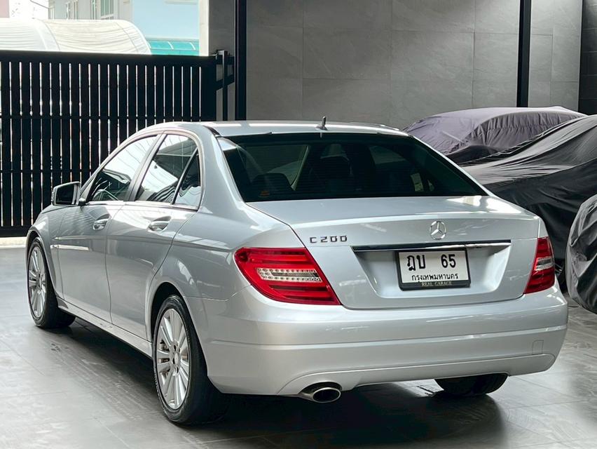 Mercedes-Benz C200 CGI 1.8 W204 Elegance Sedan 6