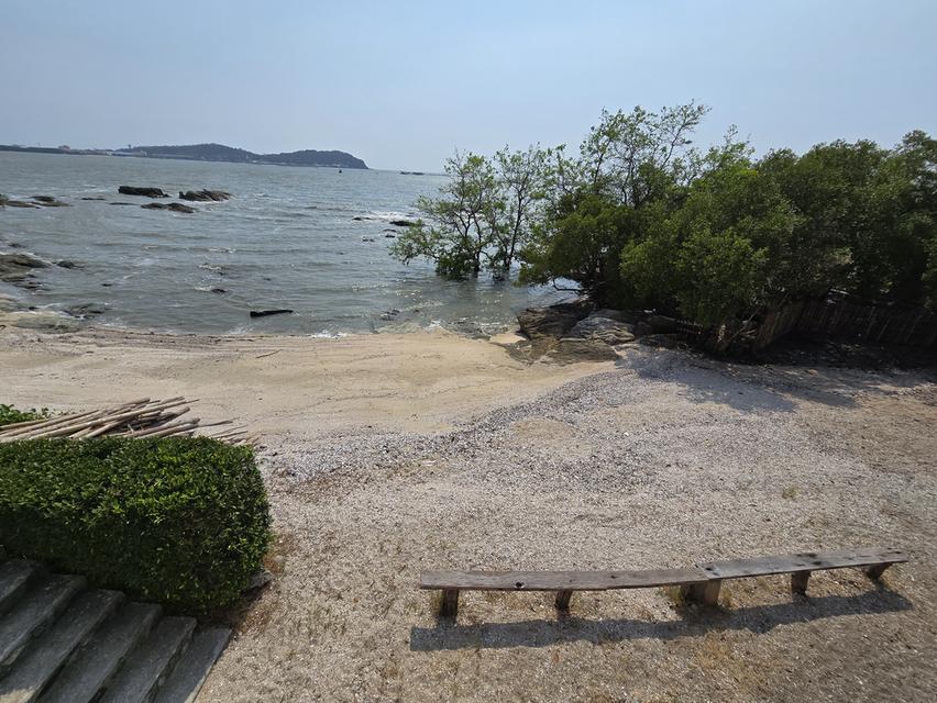 Rare Item ที่ดินติดทะเลพร้อมบ้านหรู ใจกลางเมืองชลบุรี 4
