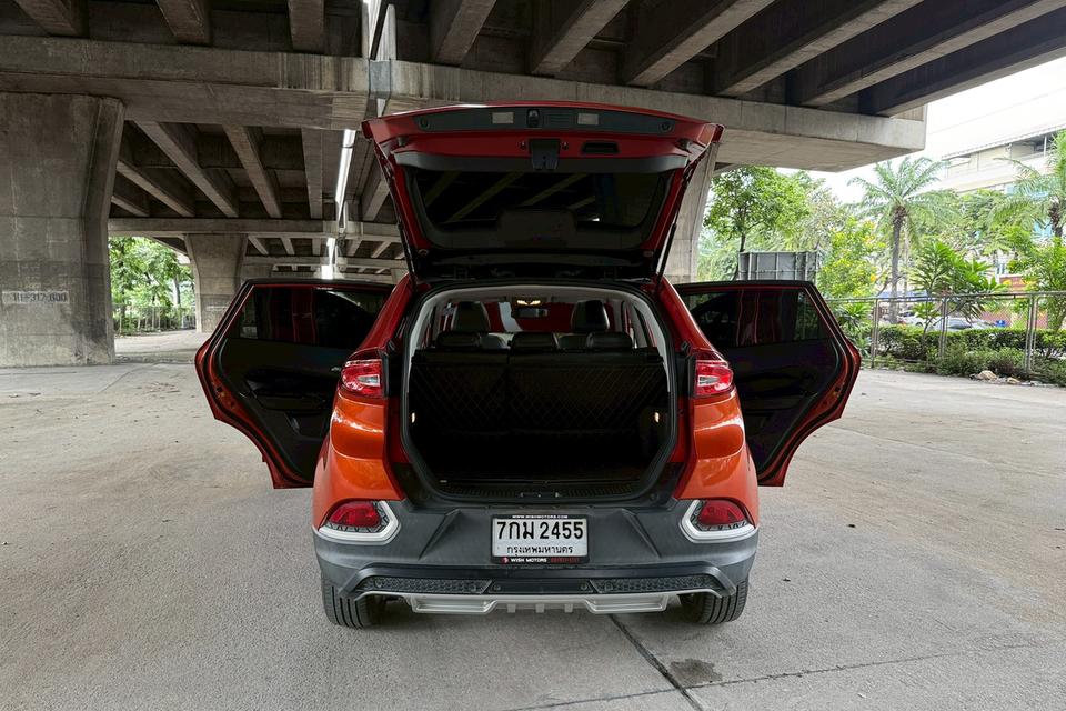 MG GS 2.0 X Sunroof AT ปี 2018 9