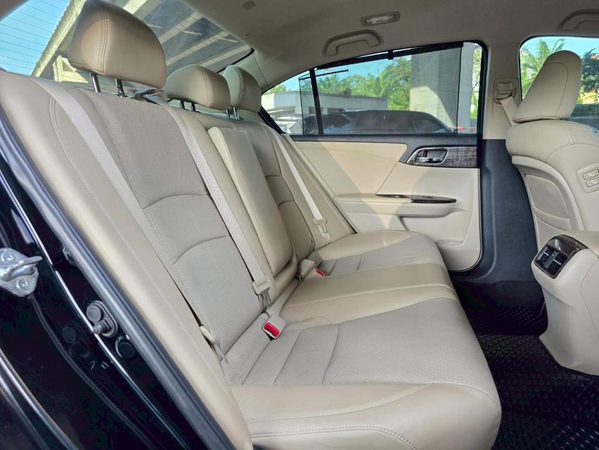 Honda Accord 2.0El ปี14 13