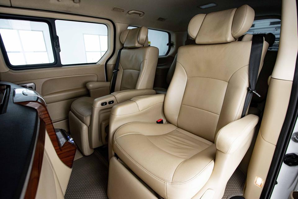  HYUNDAI GRAND STAREX 2.5 VIP  2019  6