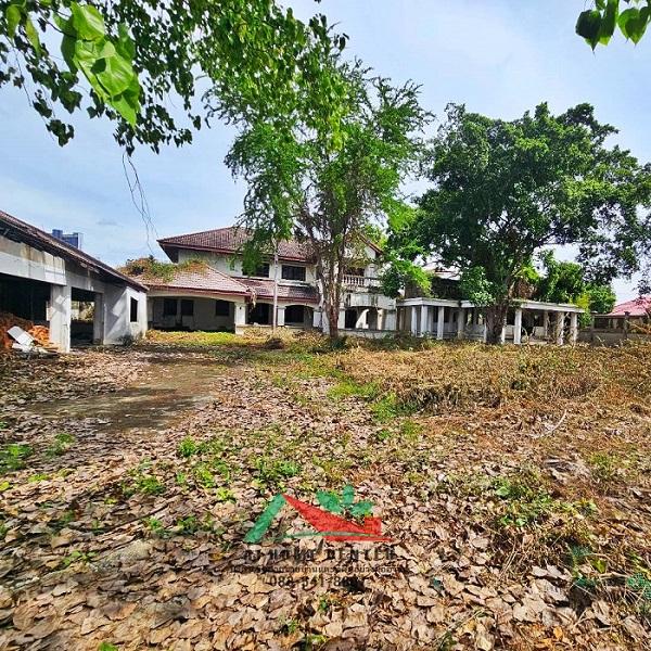 ขายโครงสร้างบ้านเก่าพร้อมที่ดิน ขนาด474ตรว. ซ.นนทบุรี8 ถ.เลี่ยงเมืองนนทบุรี13/1 ราคาพร้อมคุย 5