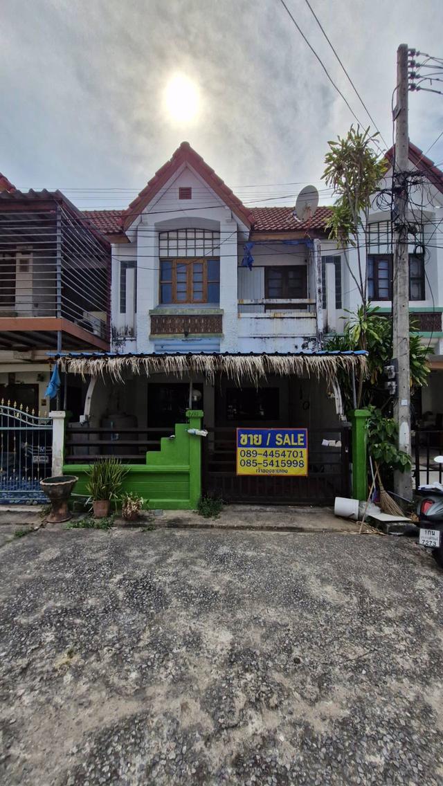 ขายทาวเฮ้าส์หัวหิน 2 ชั้น (2 ห้องนอน 2 ห้องน้ำ) จำนวน 2 ห้อง อ.หัวหิน จ.ประจวบคีรีขันธ์ (ซอยข้างเพลินวานเดิม ริมถนนเพชรเกษม ฝั่งขาเข้ากรุงเทพฯ) 1