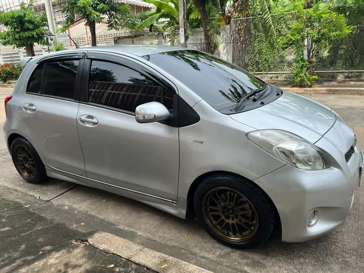 ปล่อยขาย Toyota Yaris  2012