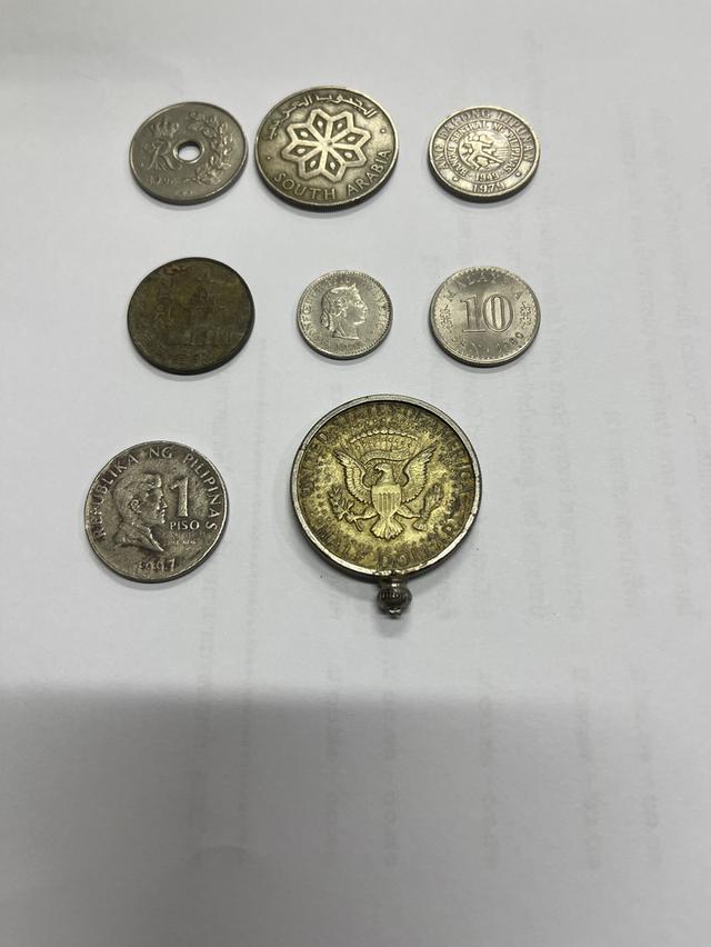 ขายเหรียญต่างประเทศต่างๆ
