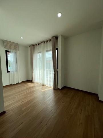 บ้าน บ้านเดี่ยว ใจกลางชลบุรี 54 sq.wa 0 NGAN 0 RAI 3นอน3BR 5003745 B. เดินทางง่าย 4