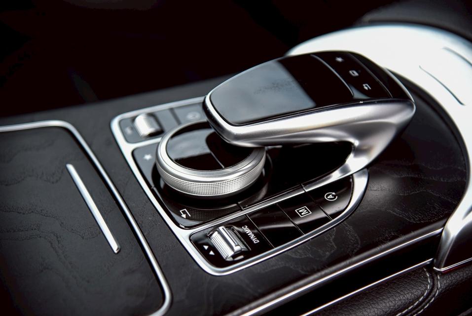 รหัสรถ CBL7306 Mercedes-Benz GLC250d 2.1 4MATIC AMG Dynamic W156 AT 2017 19