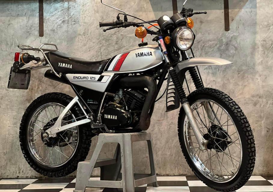 Yamaha DT125 ปี 1981 สภาพสวยๆพร้อมใช้ 5