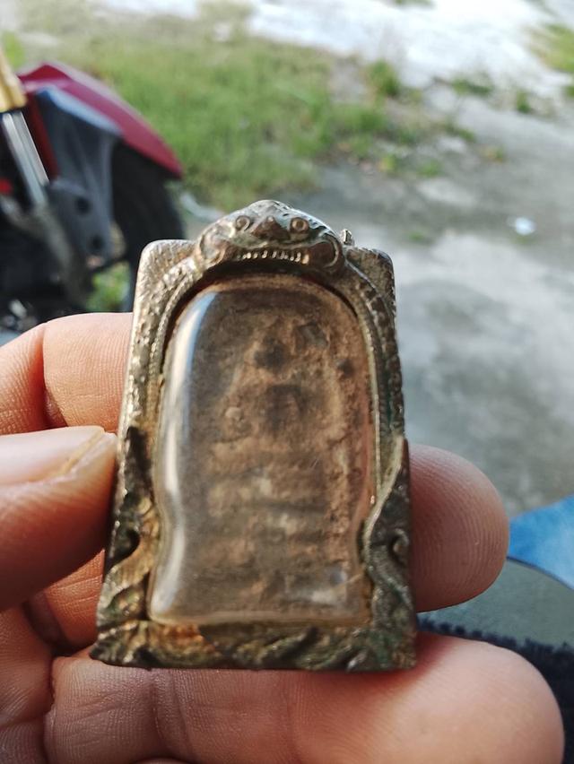 พระสมเด็จกรุเก่าขลังๆแคล้วคลาดเมตตา รูปที่ 3