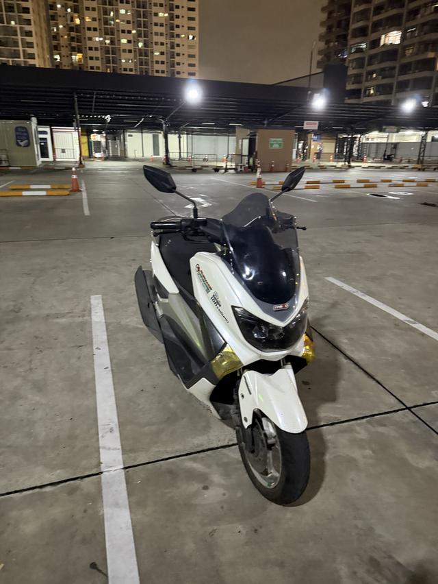 YAMAHA Nmax155 สีขาว