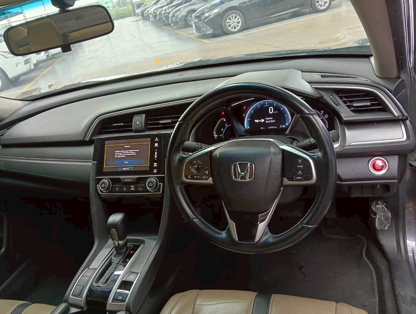 Honda civic  8
