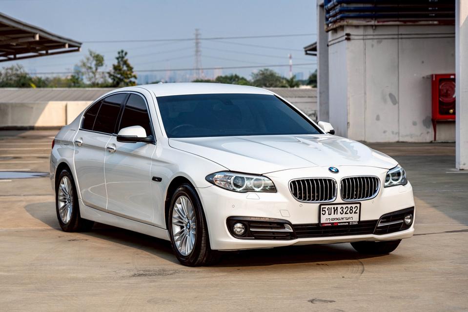 รหัสรถ NP3282 BMW 520D SERIE-5ปีรถ : 2015 รูปที่ 4