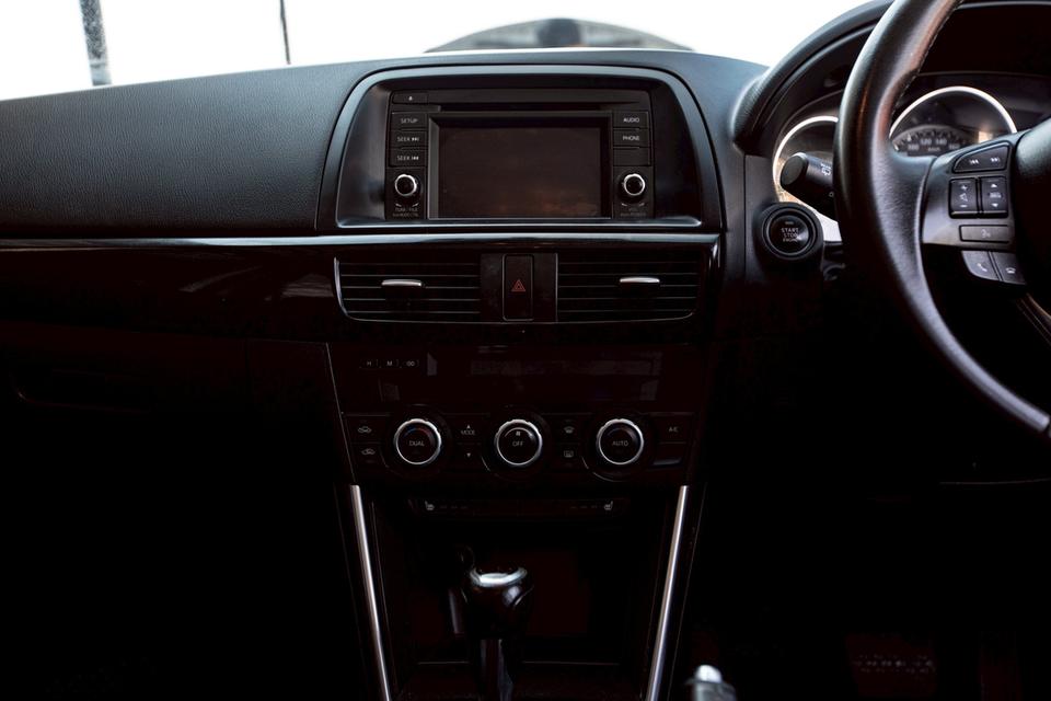 Mazda Cx-5 2.0S สีขาว ปี 2014 รูปที่ 14