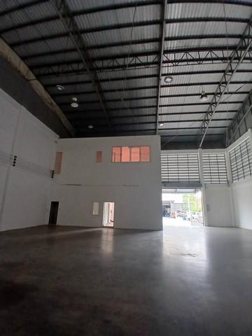 โรงงานให้เช่า ขาย  พร้อมสำนักงานออฟฟิศ-โกดังแฝด สามารถทำโรงงานได้หลายกิจการ ทำเลดีเข้าออกได้หลายทาง ลำลูกกาคลอง8   ปทุมธานี  12