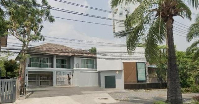 ขายบ้านเดี่ยว 2 ชั้น 120 ตร.วา Location ติดถนนเลียบด่วนรามอินทรา ใกล้ central eastville ทำเลดีปัจจุบันเปิดคลีความงาม  1