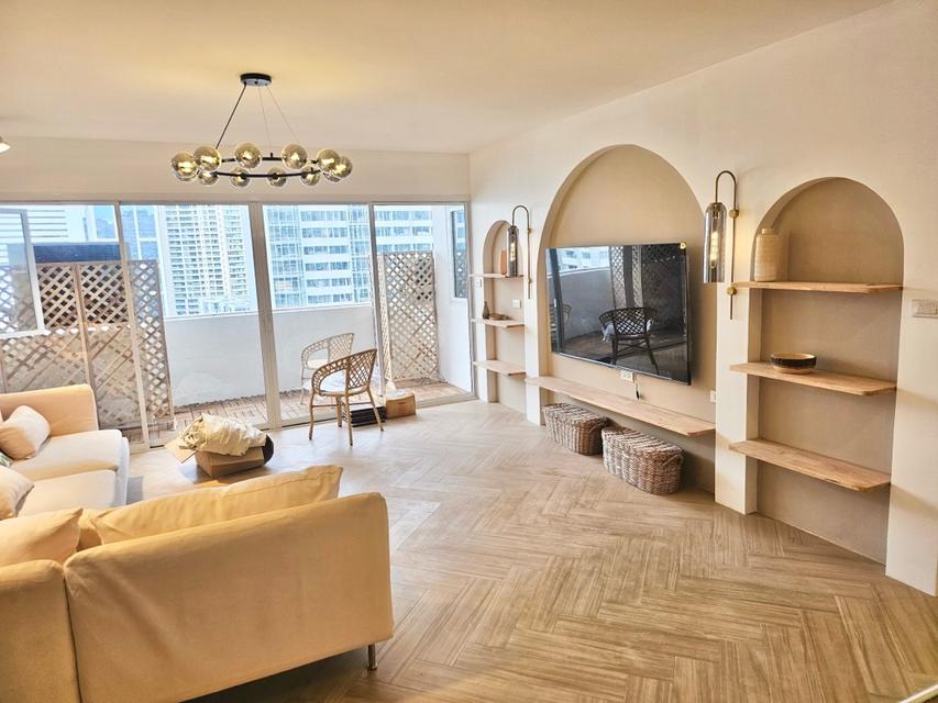 ให้เช่า คอนโด เลี้ยงสัตว์ได้วินเซอร์ ทาวเวอร์ คอนโดมิเนียม 160 ตรม. 3นอน 2น้ำ ชั้น 22 ใกล้BTS พร้อมพงษ์ 1