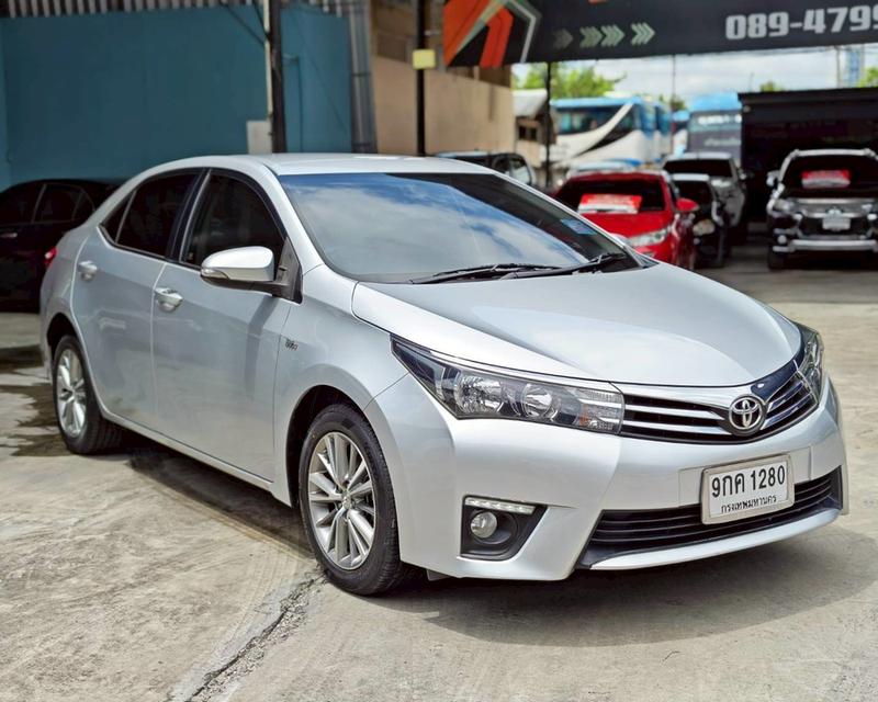 Toyota Altis 1.8 E ปี2015