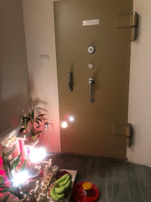 ขายตึกแถว เจริญนคร 18 อาคารพาณิชย์ 1 คูหา 4ชั้น+ดาดฟ้าหลังคาโครงเหล็ก 300ตรม. 15ตรว คลองสาน BTS กรุงธนบุรี iconsiam เสนาเฟสต์ Renovateแล้ว 7