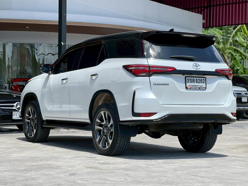 TOYOTA FORTUNER 2.4 LEGENDER BLACK TOP ปี 2022  6