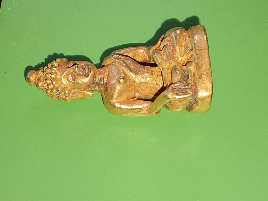 พระสิงห์หนึ่งทองคำ