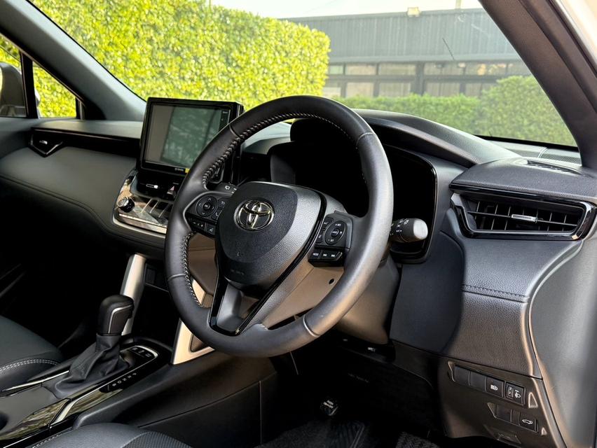 2023 TOYOTA CROSS GR SPORT รถมือเดียวออกป้ายแดง สภาพป้ายแดง รถวิ่งน้อย เข้าศูนย์ทุกระยะ ไม่เคยมีอุบัติเหตุครับ 11