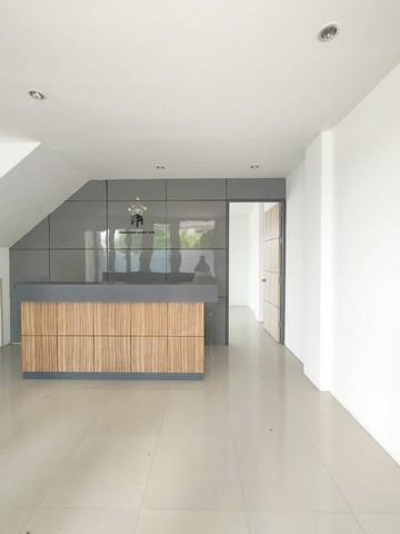 ให้เช่าโฮมออฟฟิต 4 ชั้น 300 ตร.ม. ถนนรามอินทรา ใกล้แฟชั่นไอแลนส์ ( จดทะเบียนบริษัทได้ ) 2