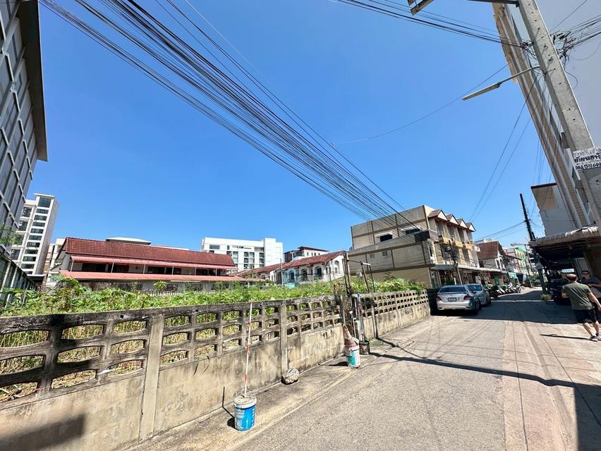 ขายด่วนที่ดิน ทำเลทอง กังสดาล 3