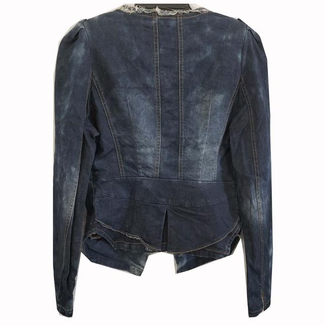 คอกลม ยีนส์ยืด สีเข้มฟอกสวย ดีไซส์เปรี้ยวจี๊ดมาก ไม่ซ้ำใคร ผ้านุ่มใส่สบาย พร้อมส่ง ไม่ต้องรอ 2