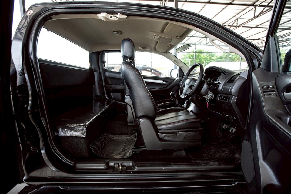 ขาย Isuzu Dmax 2.5Vgs Z ปี13 14