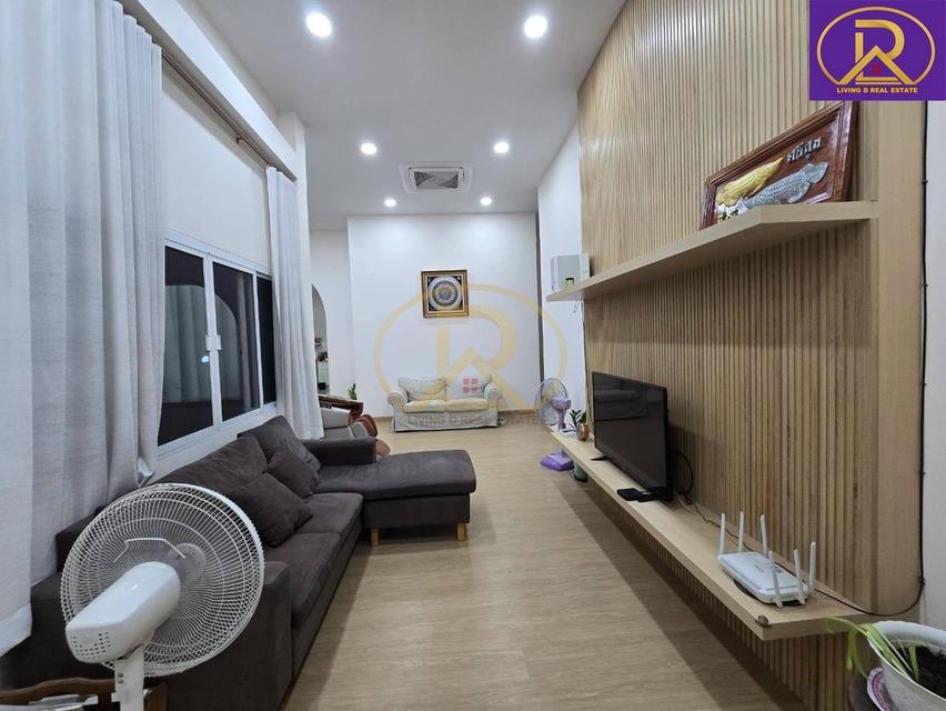 ให้เช่าบ้านเดี่ยวบางแสน บ้านหลังใหญ่ แต่งสวยพร้อมอยู่ พื้นที่ใช้สอยเยอะ เป็นส่วนตัว หมู่บ้านแกรนด์มณีรินทร์ สามมุข-บางแสน  ต.แสนสุข เมืองชลบุรี 6