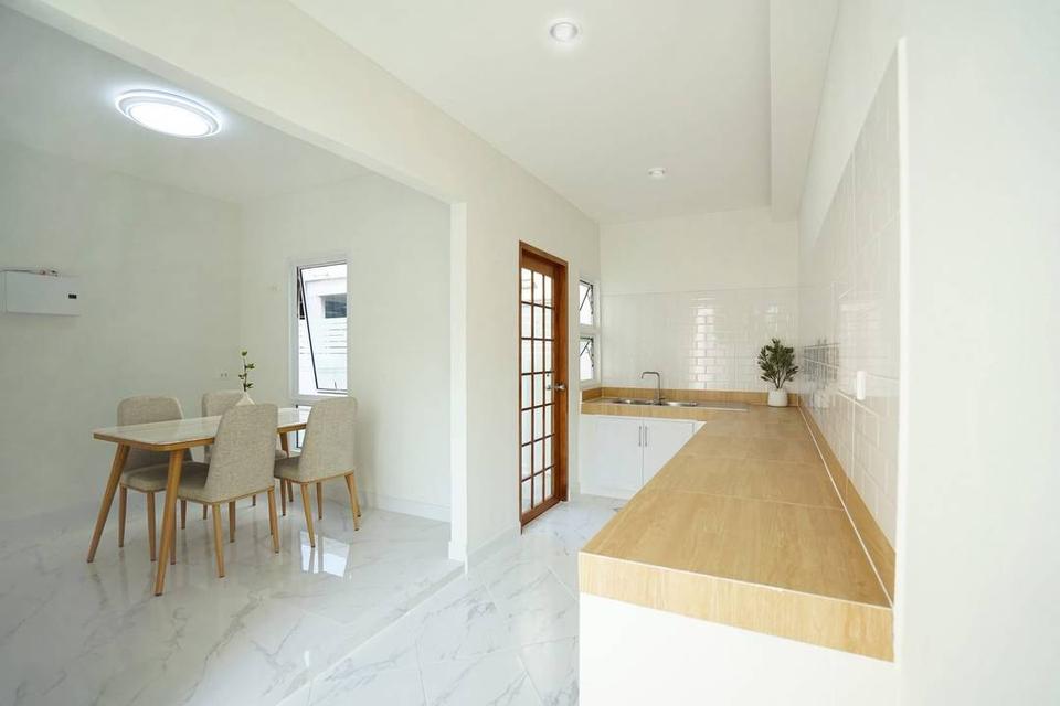 หมู่บ้านพฤกษาวิลเลจ 5 ทำเลวงแหวน - รัตนาธิเบศร์  บ้านเดี่ยว 2 ชั้น ตกแต่งใหม่ใกล้ MRT ตลาดบางใหญ่ และเซ็นทรัล เวสต์เกส เดินทางสะดวก 10