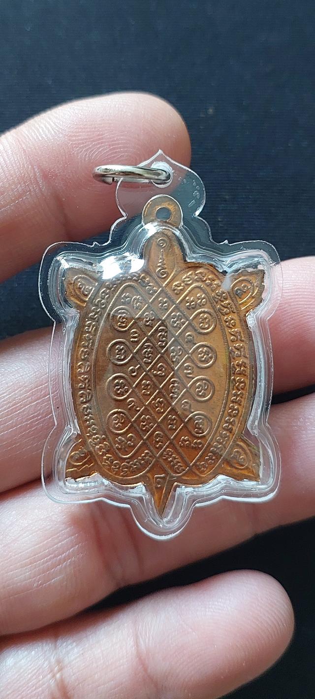 หลวงพ่อหลิว    วัดไร่เเตงทอง 3