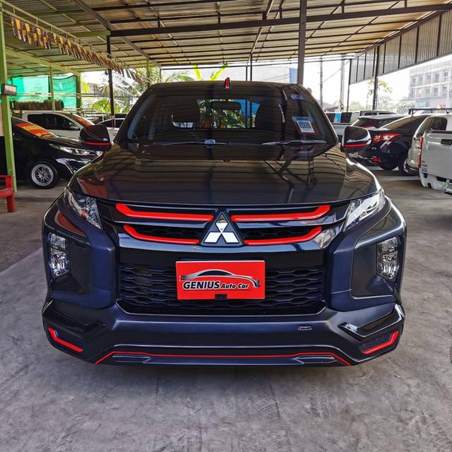 ไททั้นแคป มือเดียว สวยมาก