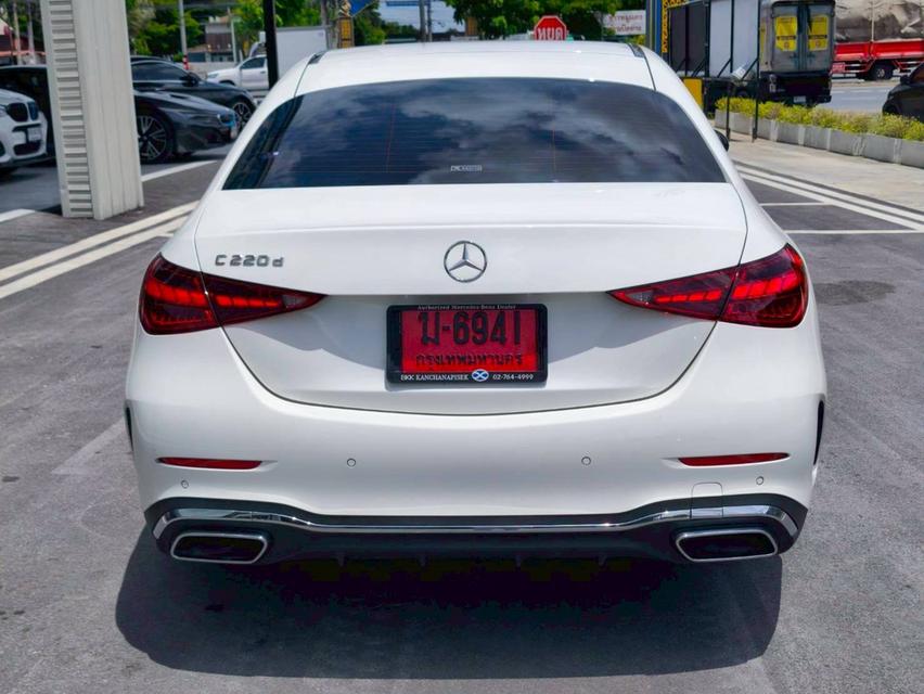 รหัสรถ KPV6941 2024(ยังไม่จดทะเบียน) BENZ C220d AMG LINE สีขาว 14