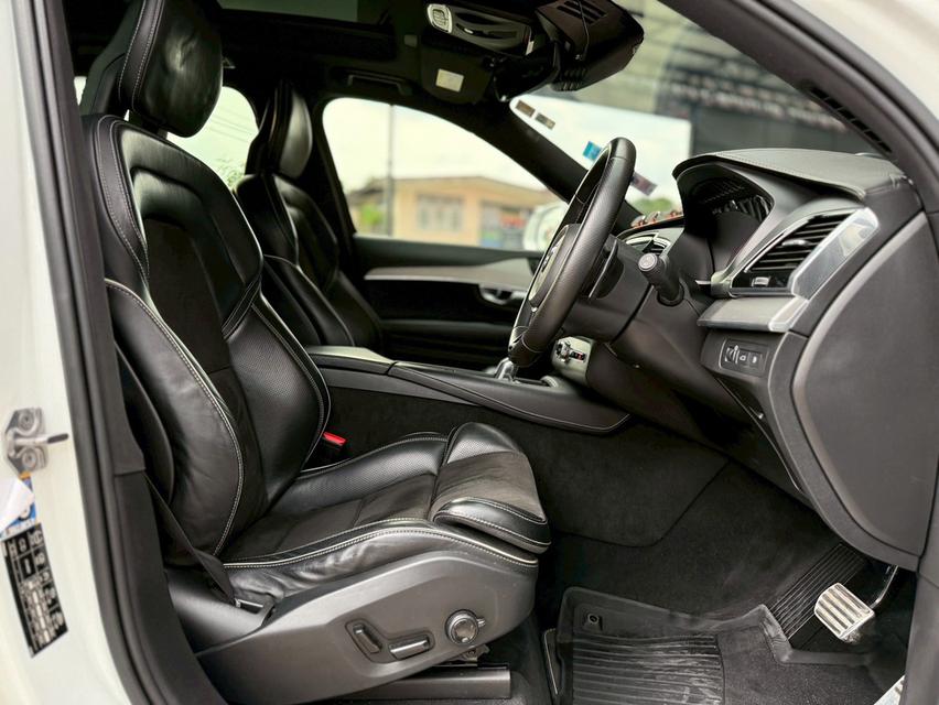 ปี 2019 VOLVO XC90, 2.0 T8 Plug-in HybridR-DESIGN โฉม ปี14-ปัจจุบัน สีขาว 10