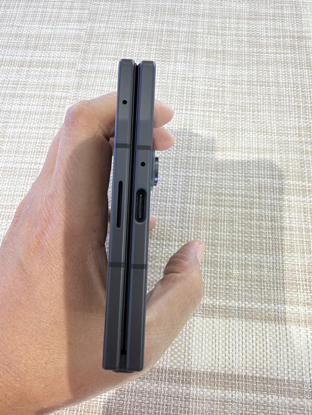 Samsung Fold 8 ครบกล่อง รูปที่ 6
