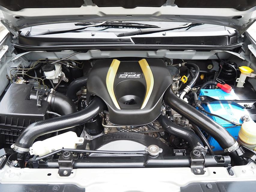 รูป ISUZU D-MAX ALL NEW SPACECAB HI-LANDER 2.5 VGS Z ปี 2013 เกียร์AUTO  5