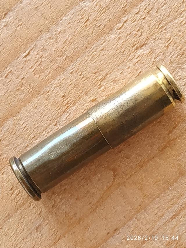 ตะกรุดลูกปืนอาจารย์อ๊อด รูปย่อยที่ 4