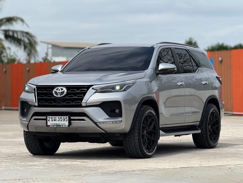 TOYOTA FORTUNER 2.4 V AUTO (ปี 2022)