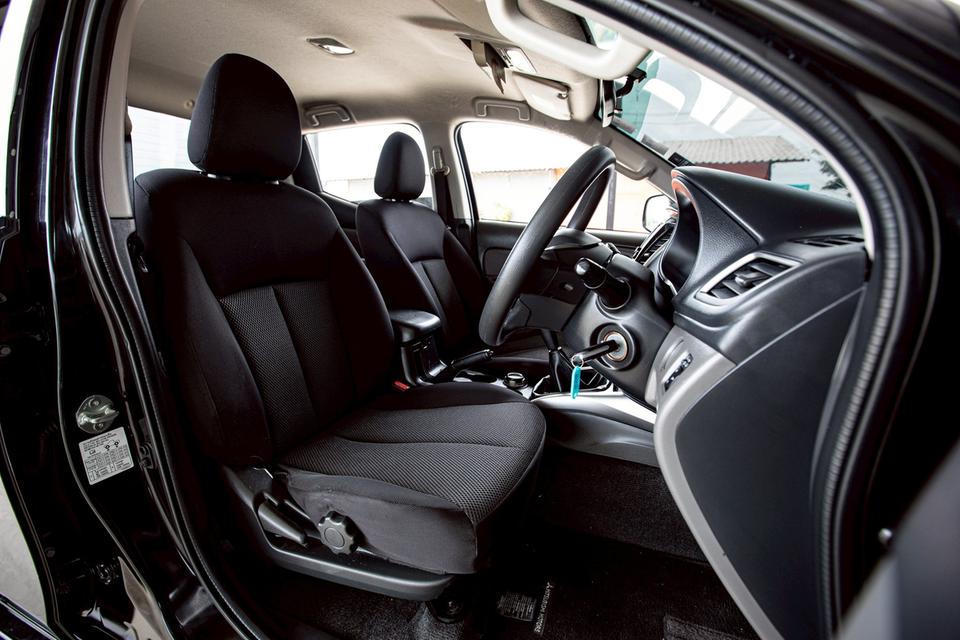 Mitsubishi Triton 2.4Mivec 4wd ปี16 14