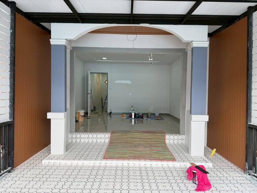 หมู่บ้านเปี่ยมสุข... 6