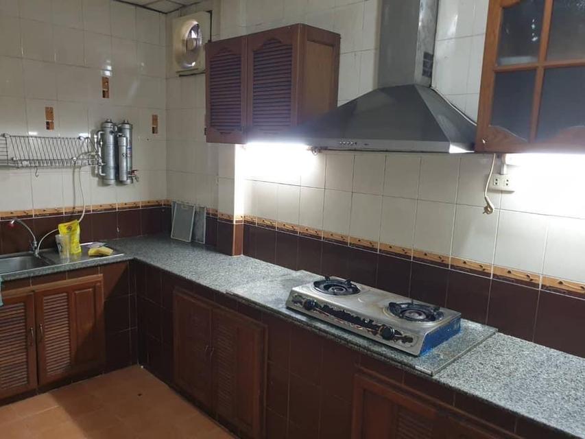 ทาวน์เอ้าส์ 3 ชั้น 4 ห้องนอน 2 ห้องน้ำ ขนาด 60 ตร.ว. เข้า-ออก จรัญฯ65 หรือ สิรินธร ซ.5 2