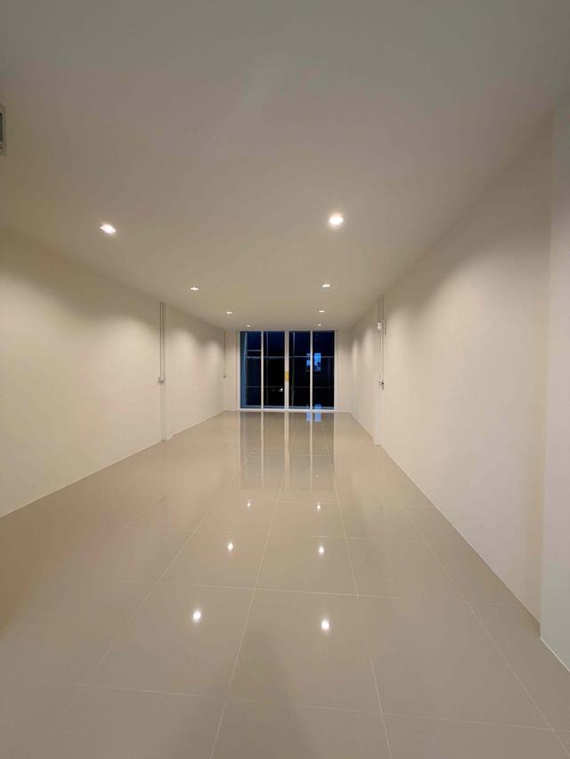 ให้เช่าอาคารพาณิชย์หัวหิน ตึกแถวหัวหินติดถนนเพชรเกษม ใกล้ตลาดไนท์มาร์เก็ต รีโนเวทใหม่ทั้งตึก ทำหน้าร้านแล้ว พร้อมทำธุรกิจ 6