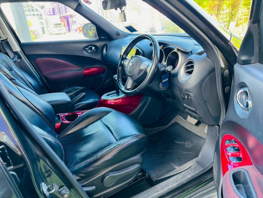 2014 Nissan JUKE 1.6 V SUV 9
