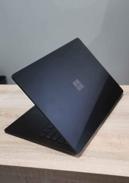 โน๊ตบุ้ค​ Microsoft​ Surface​ Laptop4 4