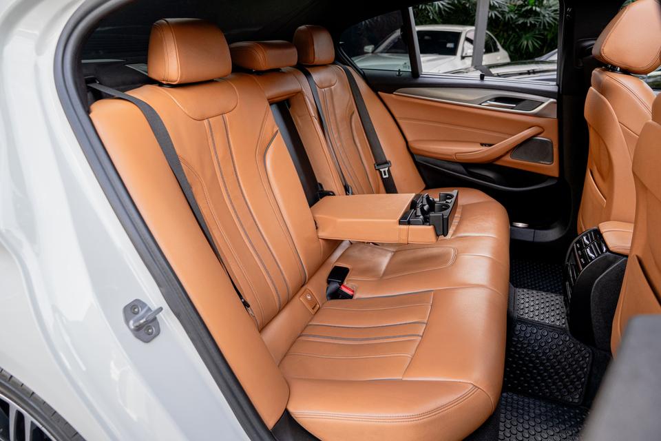 BMW 530e M Sport Plug-in Hybrid ปี 2019 🚨𝐁𝐌𝐖 𝟓𝟑𝟎𝐞 เข้าใหม่! วิ่งน้อย 63,xxx km.เท่านั้นน ✨ 6