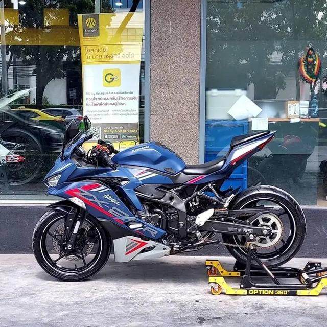 ขาย Kawasaki Ninja ZX-25R 3