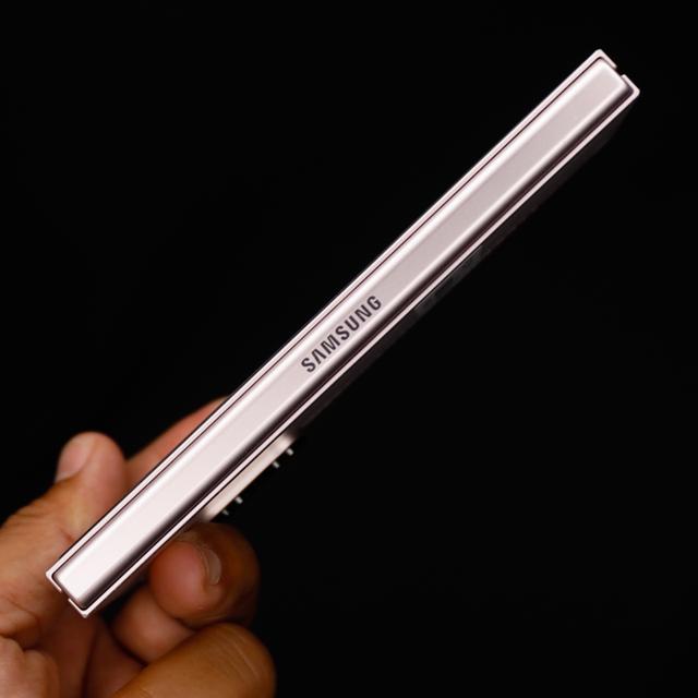 Samsung Galaxy z Fold 6 มือสอง รูปที่ 10