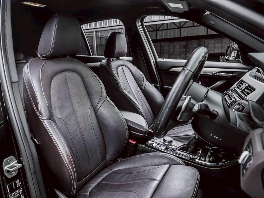 รหัสรถ 67GG3203 BMW X1 2.0 SDRIVE 1.8D Msport ( F48 ) ปี 2017 9