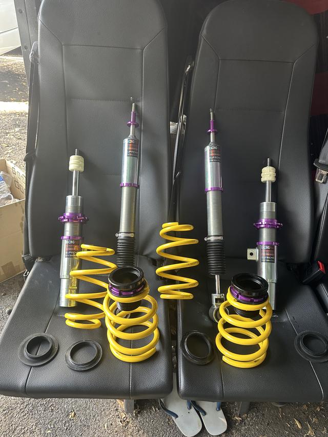 ขายโช๊ค Emotech superme max ใส่ civic fe  1